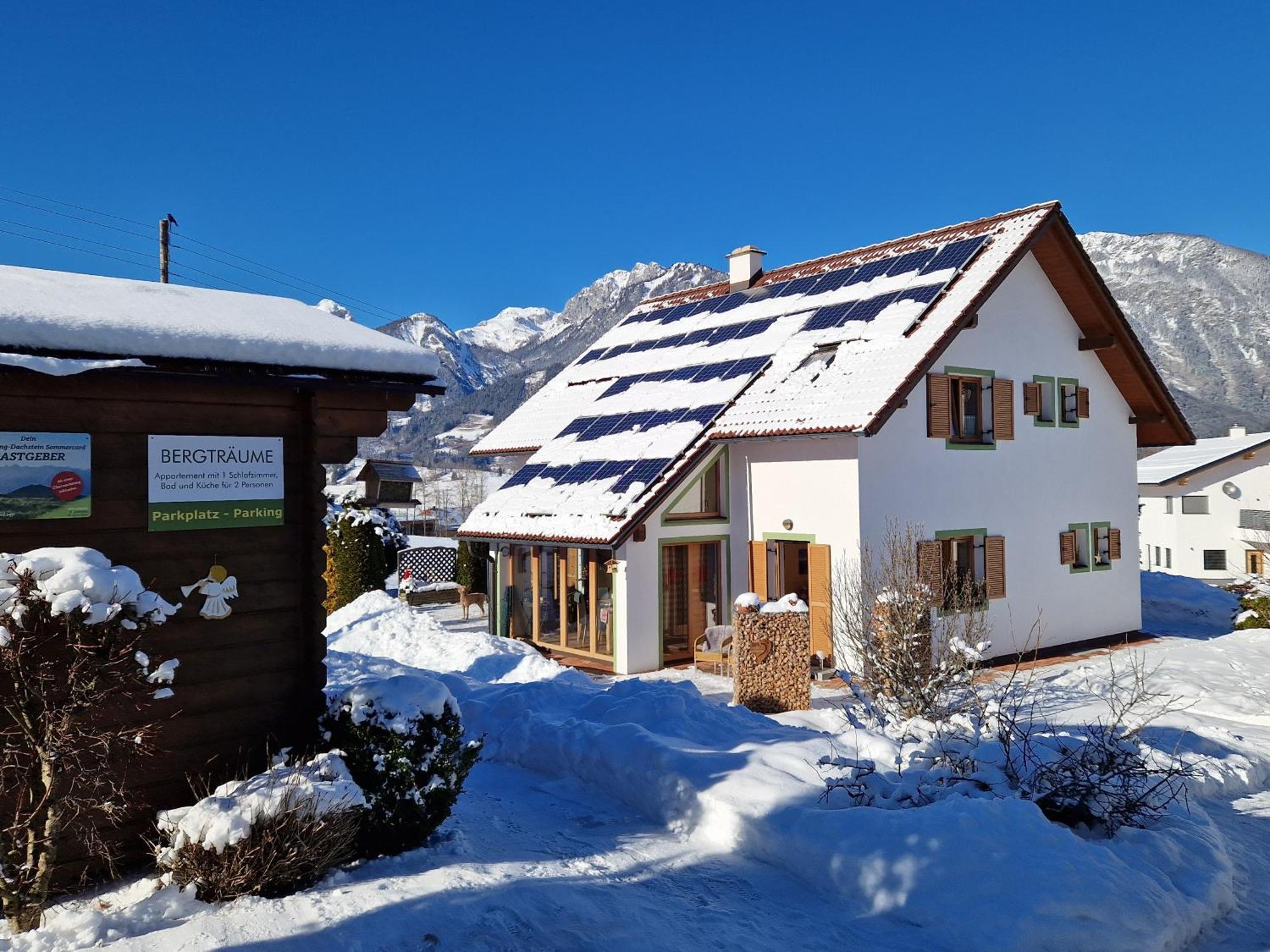 Appartement Bergtraeume Haus im Ennstal Exterior photo